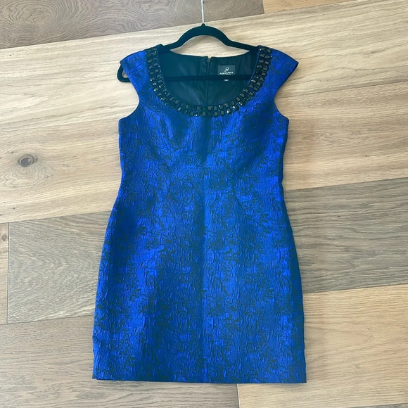 Adrianna Papell Black Blue Jacquard Brocade Beaded Embellished Sheath Dress 8P - Picture 1 of 11